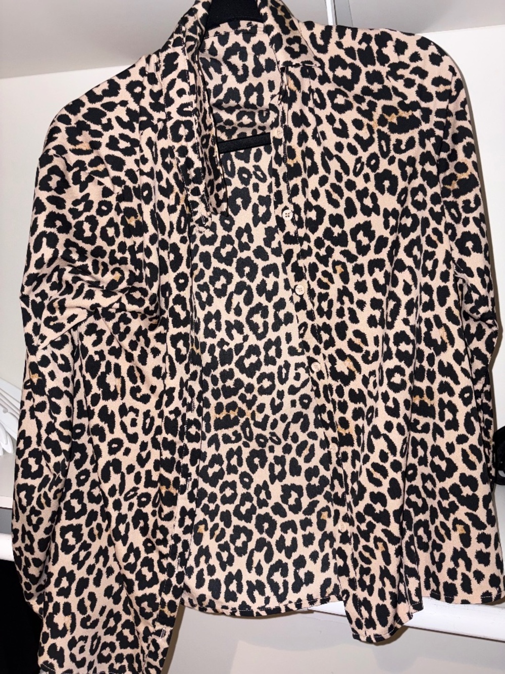 Silky Cheetah print - Long-sleeve button down